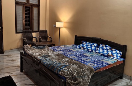 Naini House | Triveni sadan