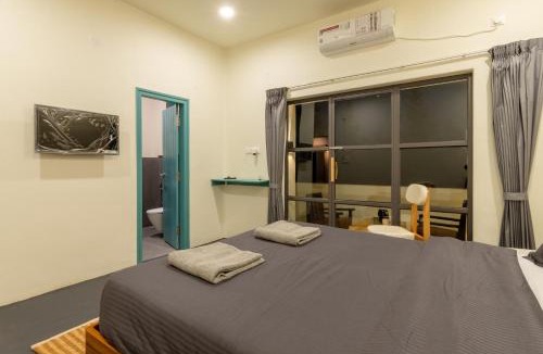 Vijayanagar Hotel | Tropicopia