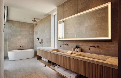 Shibuya Hotel | TRUNK HOTEL YOYOGI PARK