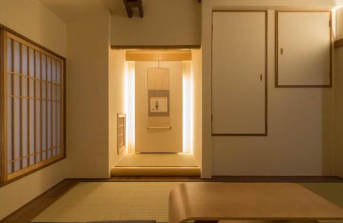 Sannenzaka Ninenzaka House | Tsukinowacho House