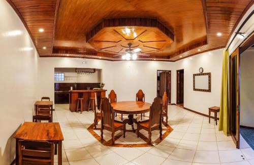 Coron Town Proper Villa | Twin House Villa
