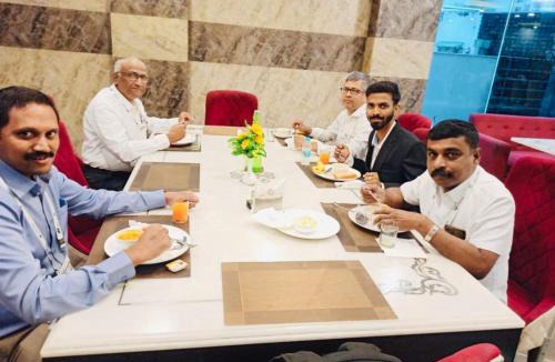 Greater Noida Bed & Breakfast | Twin Towers