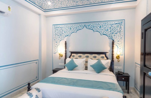 Amer Hotel | Umrao Mahal