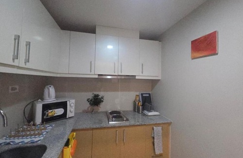 Bonifacio Global City Apartment | Uptown Parksuites BGC Cosy Hotel Vibe Flat near St Lukes, Uptown Mall, Mitsukoshi and Grand Hyatt
