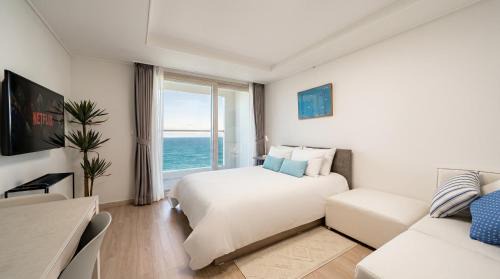 Sokcho Apartment | Urbanstay Sokcho Deungdae Beach
