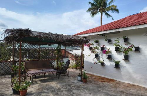 Kazhakuttam House | Ushas Homestay