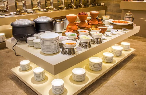 Dwaraka Nagar Hotel | V Hotel