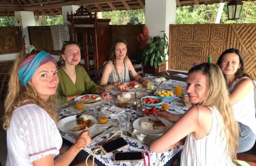 Kuzhuppilly Villa | Vala House - Full Villa