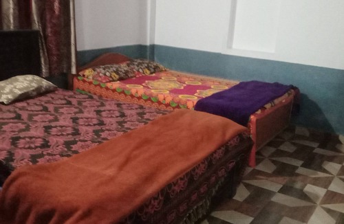 Kotagiri Bed & Breakfast | Varshinicottage,bed& brakefast nAravenu Kothakiri