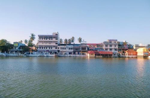 Thiruvananthapuram House | VASUDEVA VILASAM Health Retreat