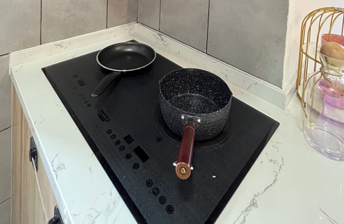 Pudu Condo | VelocityKLCCPavIkea, MrtLrt, PGRM, 13PAX, 4R2B FreeParking