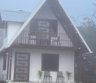 Elappara House | Verdant peaks Homestay