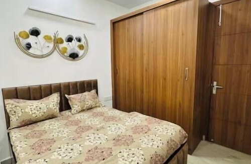 Delhi Cantonment Apartment | VIBE by Prahar Homes