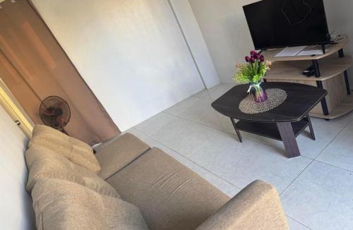 Sorsogon City House | Vibrant Vibes Cozy Staycations I in Sorsogon City