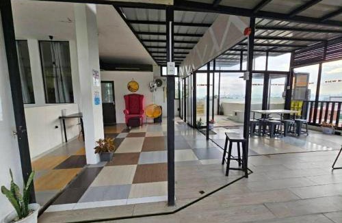 Cainta Apartment | View Deck Private Pool