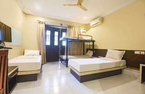 Margao Hotel | Vihasta Sunrise Hotel by RR Enterprises