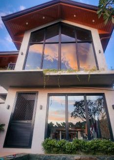 Los Banos Villa | Villa Arcadia
