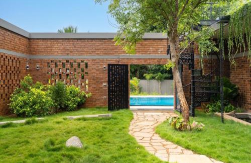 Poothurai Villa | Villa Aribella by Cove Collection