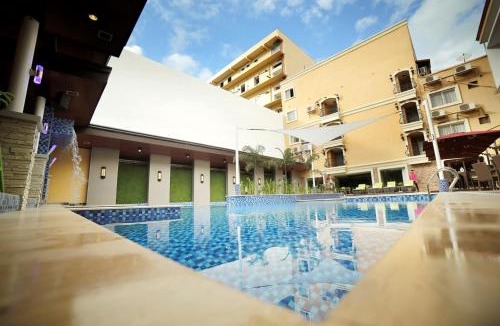 Naga Hotel | Villa Caceres Hotel