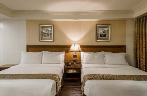 Naga Hotel | Villa Caceres Hotel
