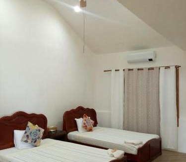Siquijor Resort | VILLA MARMARINE BEACH RESORT & RESTAURANT