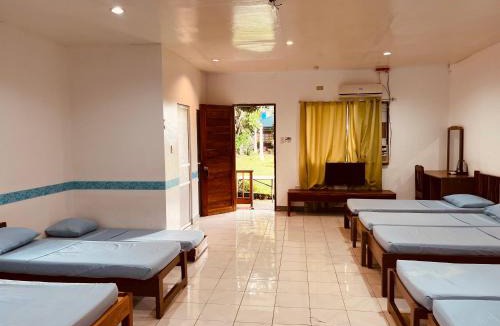 Mambajao Resort | Villa Paraiso Resort & Waterpark