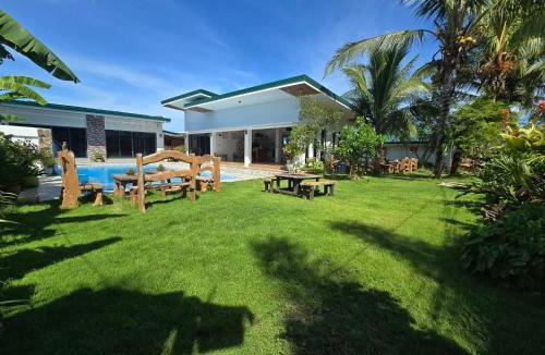 Bolinao House | Villa Soliz