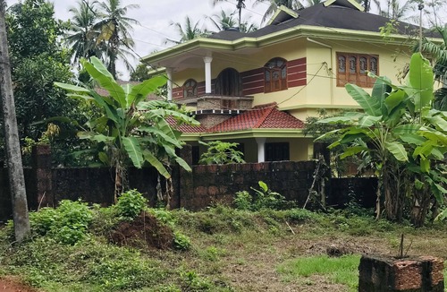 Thalassery House | Village life and homely food