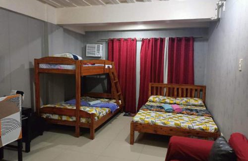 Moonwalk Apartment | Vimelzu Daniella House Rental for family good for 5 guest
