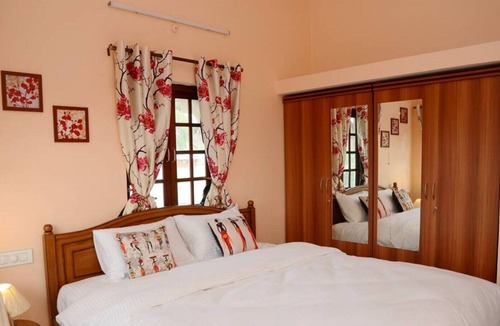 Nagalli Hills Colony Apartment | Vista Bellaire - 2BHK AC apt in Dona Paul