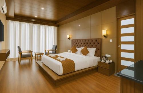 Jhargram Hotel | Vista Resort Manali - Centrally Heated & Air Cooled luxury room near mall road