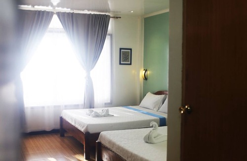 Donsol Resort | Vitton Beach Resort