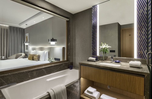 Bhubaneshwar Hotel | Vivanta Bhubaneswar DN Square