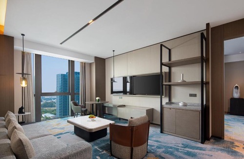 Dingzhou Hotel | Wanda Jin Xiangjiang Dingzhou