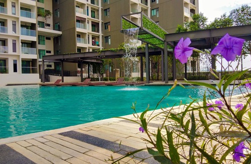 Seri Kembangan Condo | WarihHomestay 2 Bedroom Near UPM Serdang