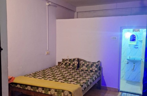 Arambol House | We have best wifi speed, our guest house is silent