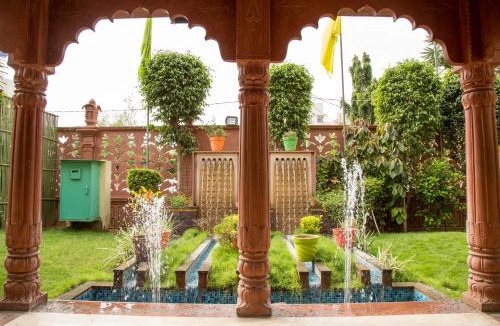 Bani Park Hotel | WelcomHeritage Traditional Haveli