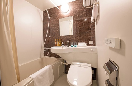 Nanbasennichimae Hotel | Welina Premier Osaka Namba