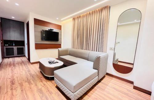 Pashim Vihar Hotel | Western Blu INN