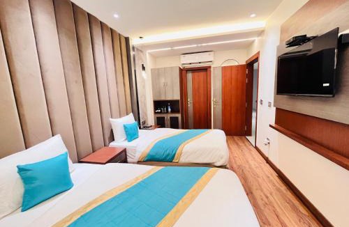 Pashim Vihar Hotel | Western Blu INN