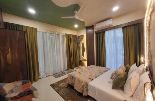 Aarey Colony Villa | Whispering Stones 4BHK Modern Spacez Villa with Indoor Bar