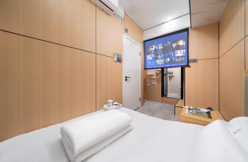 Tsim Sha Tsui House | Windsor Hella Inn