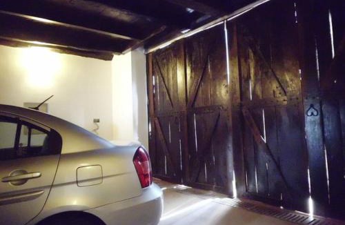Ribandar Ski Chalet | WOODEN CHALET ON THE RIVER BANKS