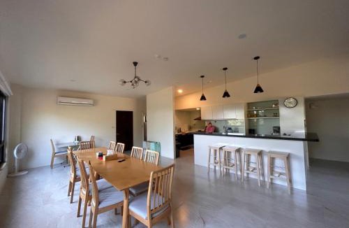 Sanyi Villa | Xianyan Villa B&B