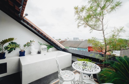 Old Phuket Town Hotel | Xinlor House - Phuket Old Town