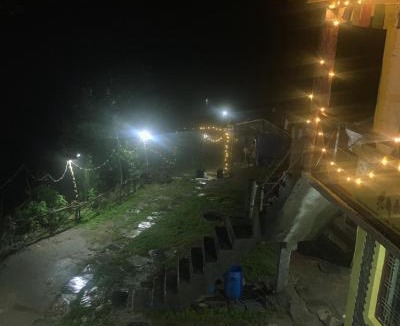 Digoti Hostel | Yellow Bird Hostel & Cafe