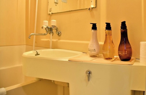 Higashiyodogawa Apartment | Yuyuku Osaka 1 minute walk to the shopping stree - Kamiyama Mansion 3rd floor 301/Osaka Ōsaka