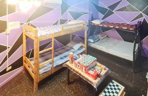 Moonwalk Hotel | Yuzons Bedspacer and Transient Home Staycation