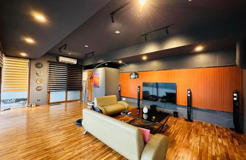 Bacolod House | Z-Pad