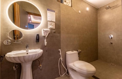 Tapovan Hostel | ZoukStayz